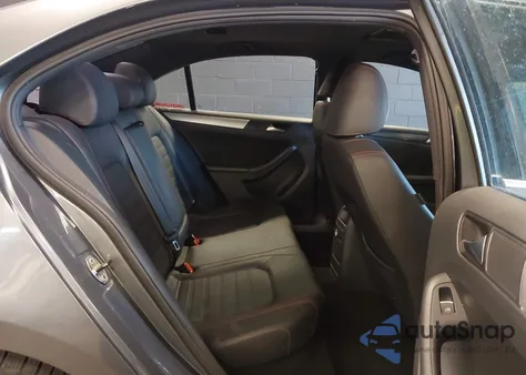 2012 Volkswagen Jetta Gli Autobahn z USA, uszkodzony, nr VIN 3VW5A7AJ9CM403220